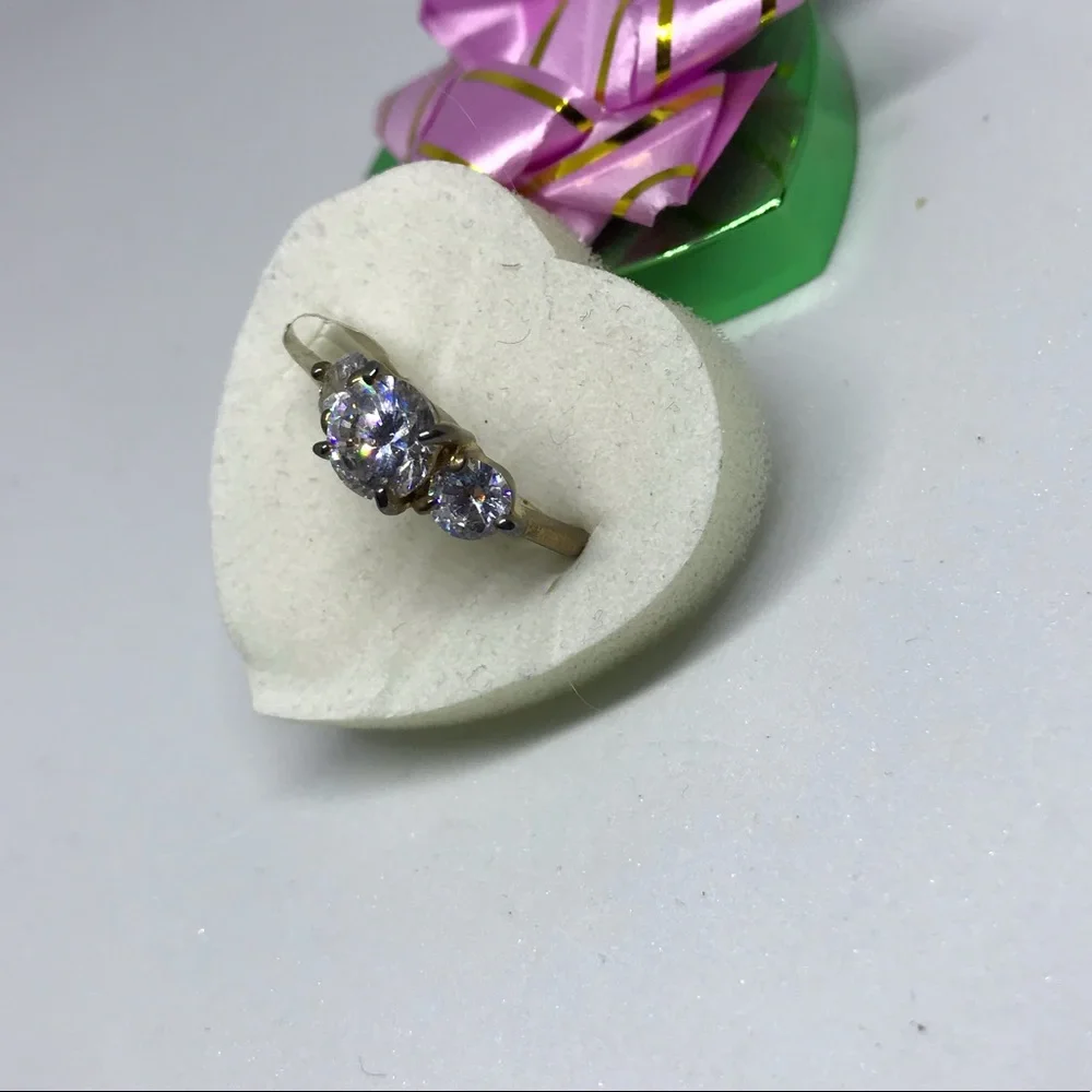 Gorgeous Unique YesterYear Vintage Ring Deadstock Antiqued Finish NEW NWT